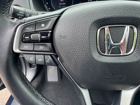 Used 2018 Honda Accord EX-L image 18