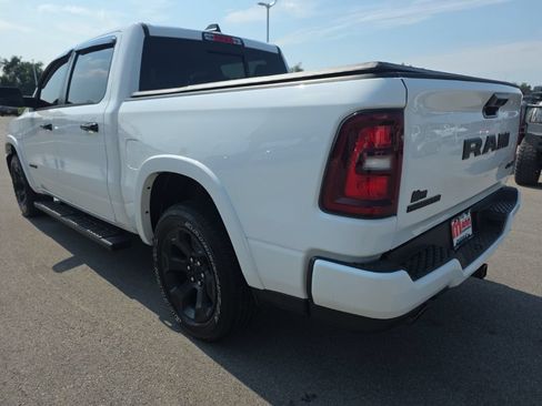 Used 2025 RAM 1500 Big Horn AWD/4WD image 7