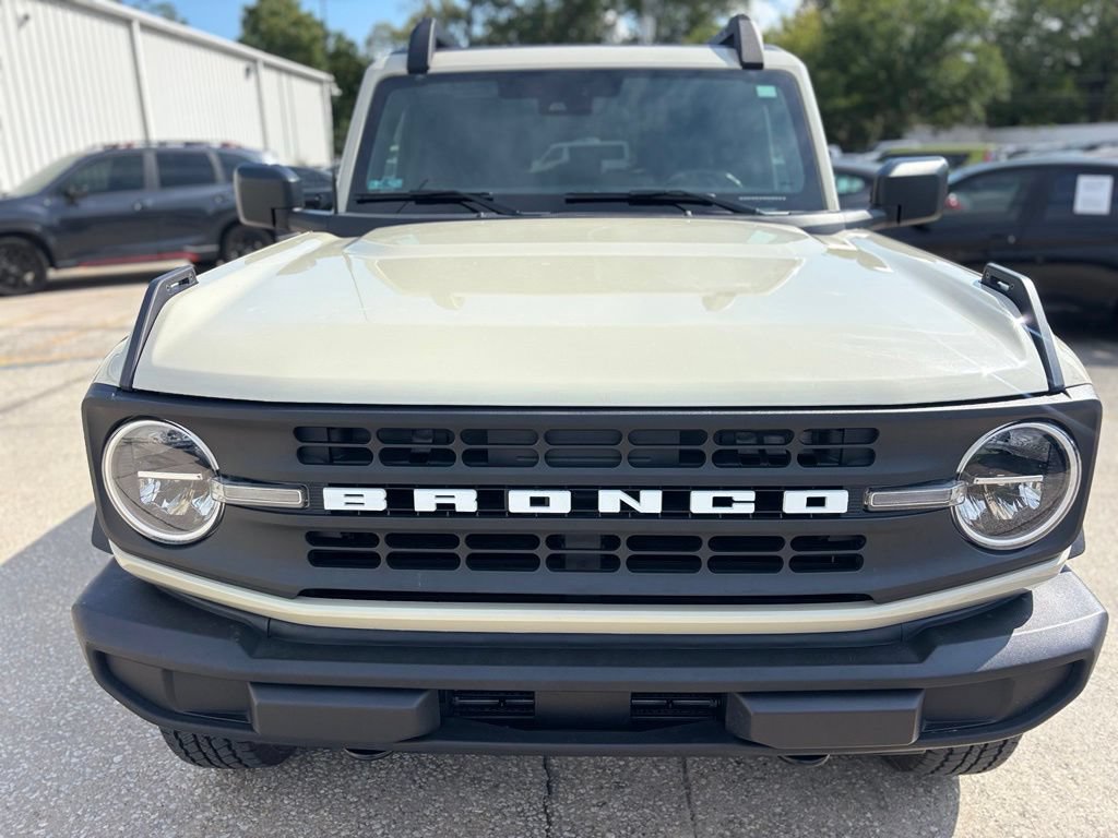 Used 2025 Ford Bronco Big Bend AWD/4WD image 8