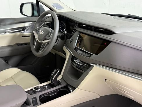 New 2025 Cadillac XT5 Premium Luxury w/ Technology Package image 32
