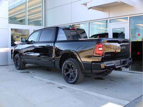 New 2026 RAM 1500 Big Horn AWD/4WD image 6