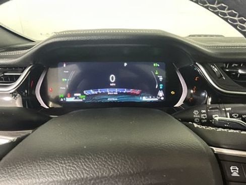 Used 2023 Jeep Grand Cherokee 4WD 4xe w/ Luxury Tech Group II image 18