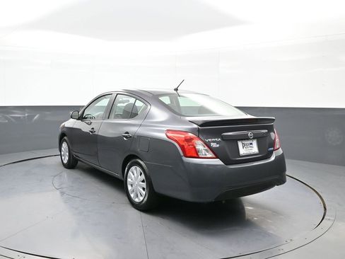 Used 2015 Nissan Versa S Plus image 8