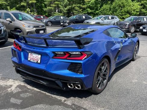 Used 2023 Chevrolet Corvette Stingray Premium Cpe RWD image 3