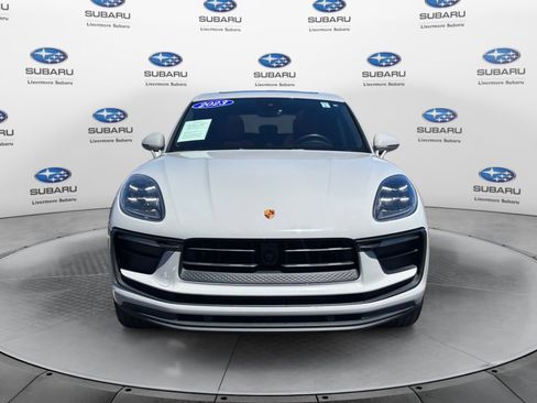 Used 2023 Porsche Macan AWD/4WD image 8