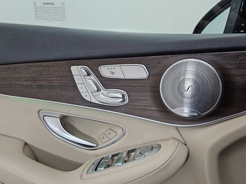 Certified 2020 Mercedes-Benz GLC 300 4MATIC image 11