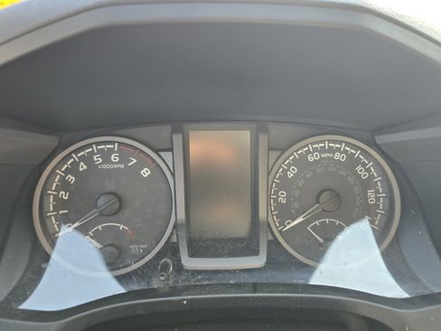 Certified 2017 Toyota Tacoma TRD Sport image 22