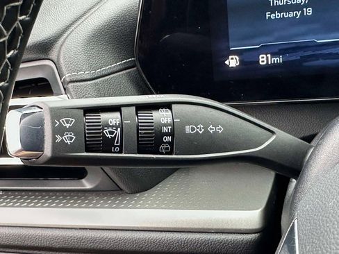 Certified 2025 Chevrolet Traverse LT w/ Driver Confidence Package image 19