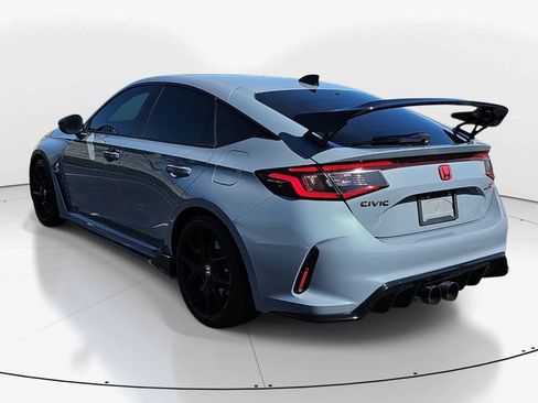 Used 2023 Honda Civic Type R image 5