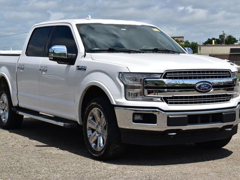 Used 2018 Ford F150 Lariat w/ Equipment Group 502A Luxury AWD/4WD image 3