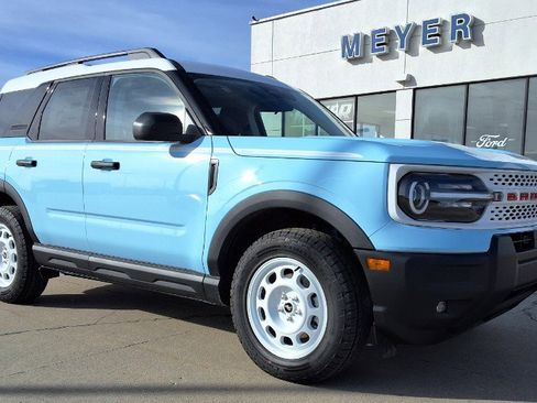 New 2026 Ford Bronco Sport Heritage w/ Convenience Package AWD/4WD image 2