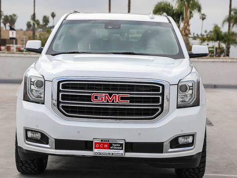 Used 2020 GMC Yukon XL SLT image 3