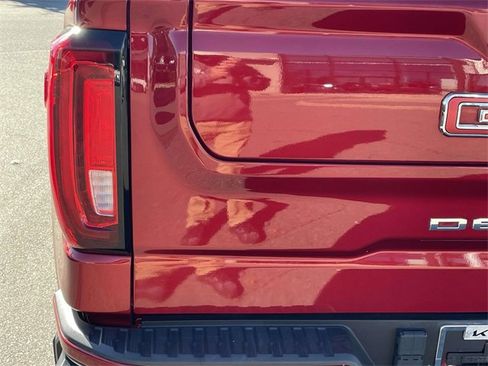 Used 2021 GMC Sierra 1500 Denali w/ Denali Ultimate Package image 17