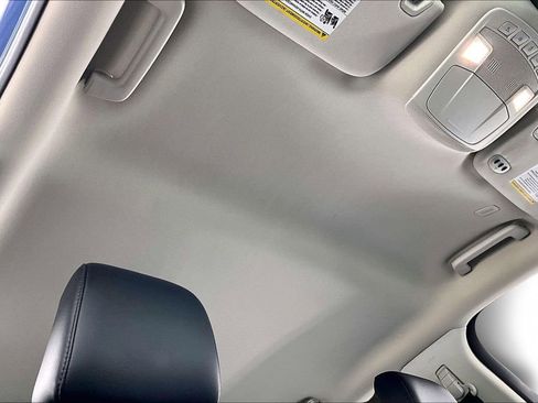 Used 2024 Ford Edge SEL w/ Convenience Package image 22