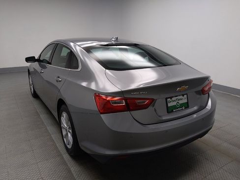 Used 2025 Chevrolet Malibu LT FWD image 5