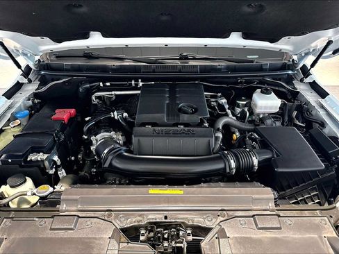 Used 2023 Nissan Frontier PRO-4X w/ Tow Package AWD/4WD image 24