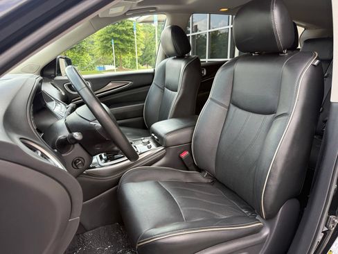 Used 2019 INFINITI QX60 Luxe w/ Essential Package AWD/4WD image 36