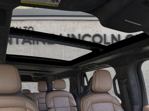New 2026 Lincoln Navigator L Black Label AWD/4WD image 22