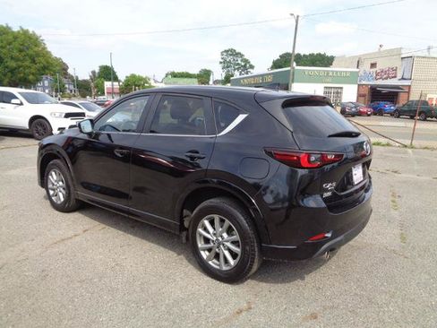 Used 2024 MAZDA CX-5 AWD 2.5 S w/ Select Package image 4