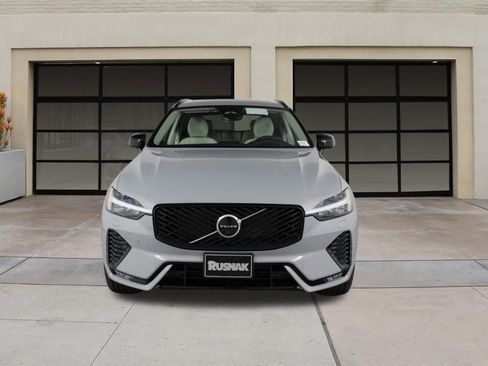 New 2026 Volvo XC60 B5 Ultra w/ Climate Package PRO AWD/4WD image 2