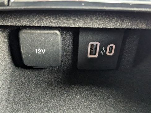 New 2026 Lincoln Corsair Premiere image 20