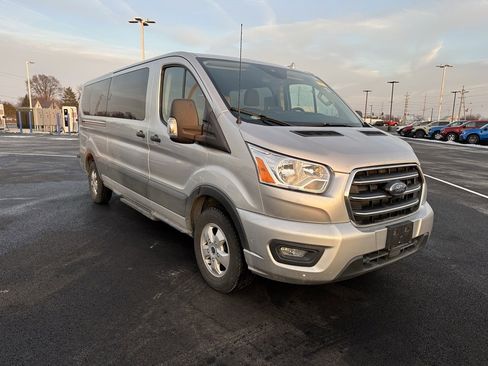 Used 2020 Ford Transit 350 XLT image 3