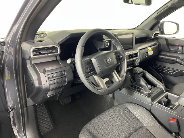 New 2026 Toyota 4Runner SR5 AWD/4WD image 2