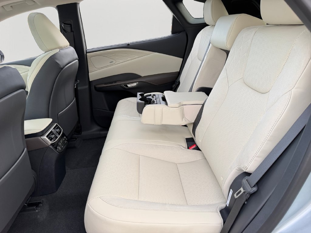New 2026 Lexus RX 350h w/ Convenience Package AWD/4WD image 8