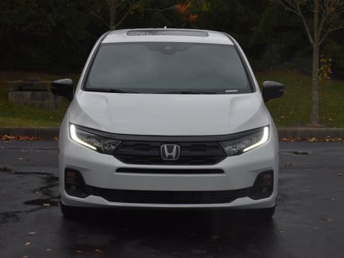New 2026 Honda Odyssey Sport-L image 2
