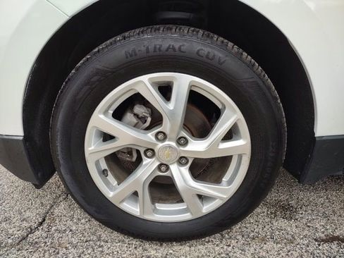 Used 2021 Chevrolet Equinox Premier image 28