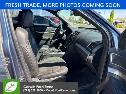 Used 2019 Ford Explorer XLT w/ Equipment Group 202A AWD/4WD image 13
