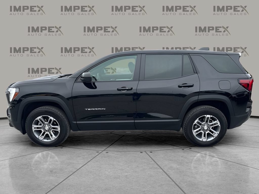 Used 2026 GMC Terrain Elevation FWD image 2