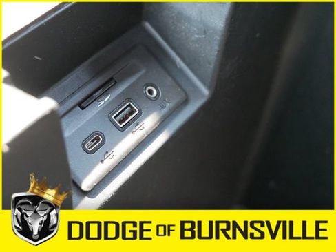 Used 2020 Chevrolet Silverado 1500 LTZ AWD/4WD image 25