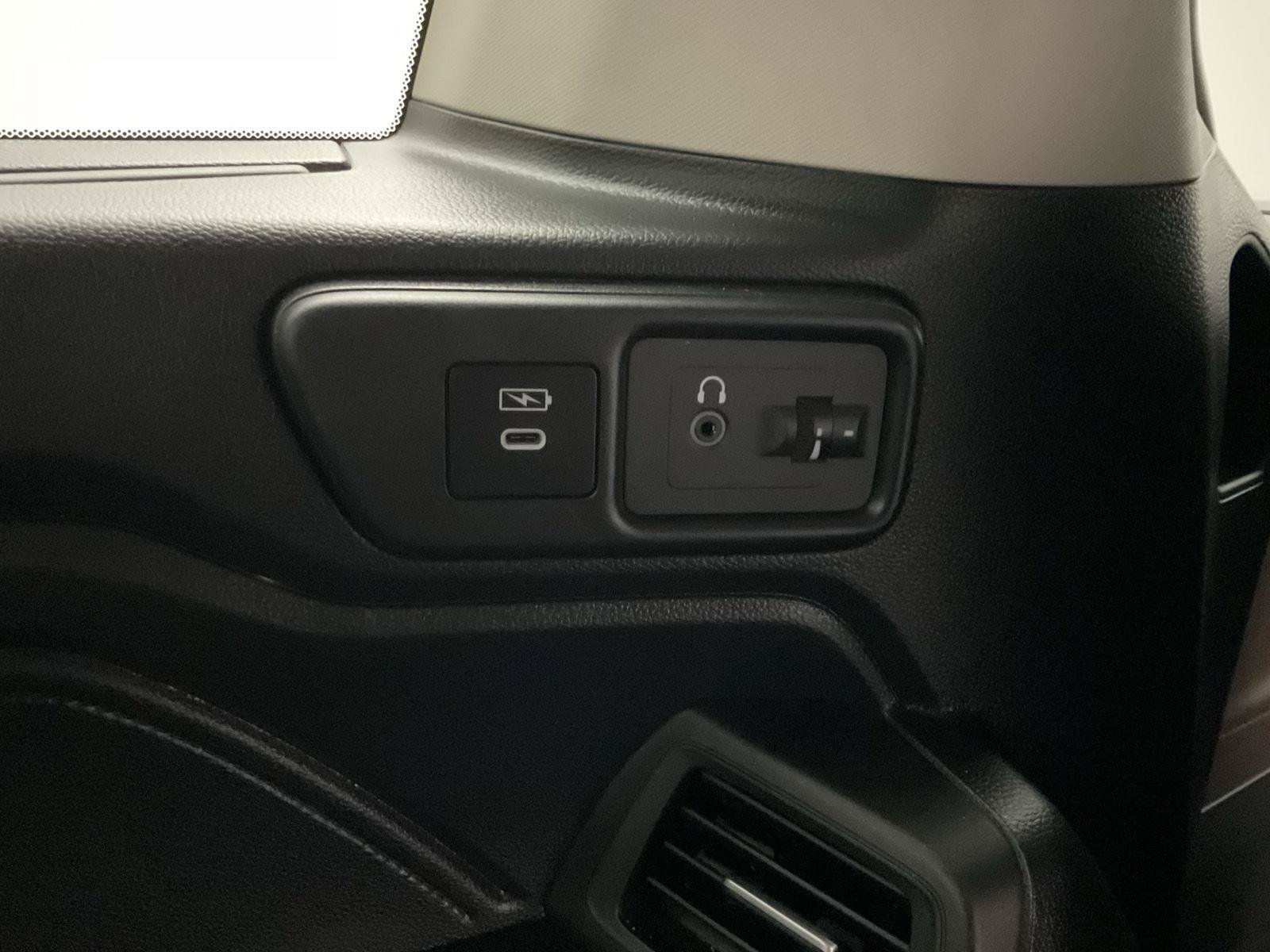 Used 2025 Honda Odyssey Elite image 33