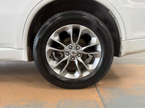 Used 2019 Dodge Durango GT AWD/4WD image 12