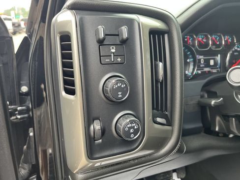 Used 2018 Chevrolet Silverado 3500 High Country w/ Duramax Plus Package AWD/4WD image 22
