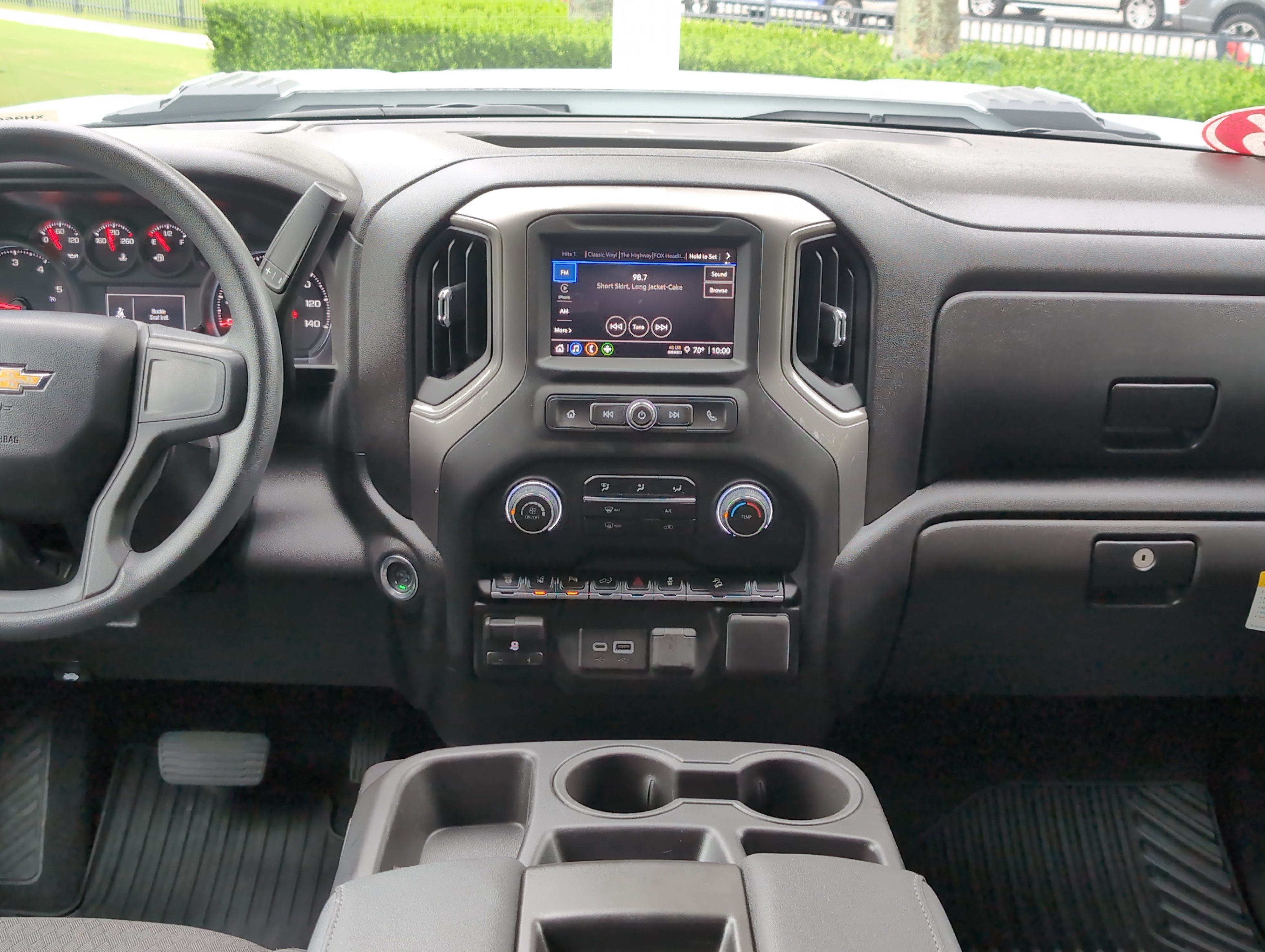 Used 2026 Chevrolet Silverado 2500 Custom w/ Custom Value Package AWD/4WD image 28