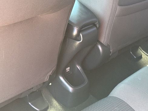 Used 2019 Honda HR-V EX image 35
