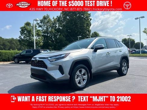 Used 2024 Toyota RAV4 XLE FWD image 1
