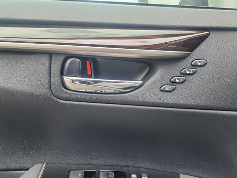 Used 2018 Lexus ES 350 w/ Navigation System Package FWD image 7