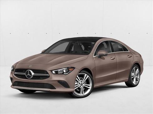 Used 2023 Mercedes-Benz CLA 250 4MATIC image 1