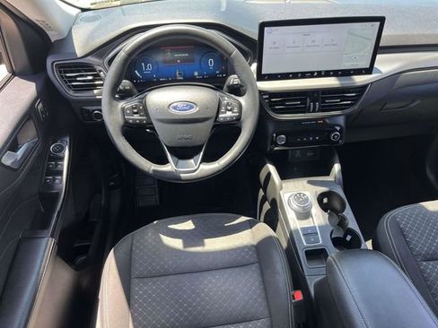 Certified 2023 Ford Escape Active w/ Tech Pack #2 FWD image 10