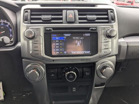 Certified 2016 Toyota 4Runner SR5 AWD/4WD image 39