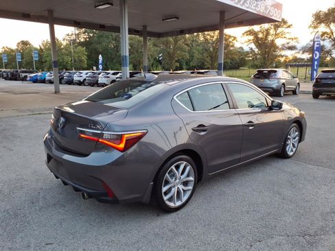 Used 2019 Acura ILX FWD image 3