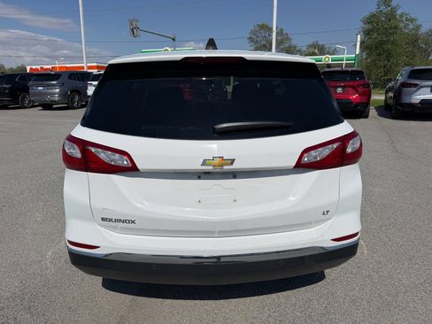 Used 2018 Chevrolet Equinox LT FWD image 6
