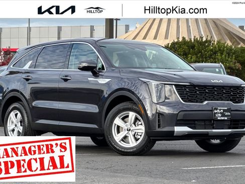 New 2026 Kia Sorento LX image 1