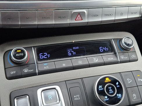Used 2022 Hyundai Palisade Calligraphy AWD/4WD image 17