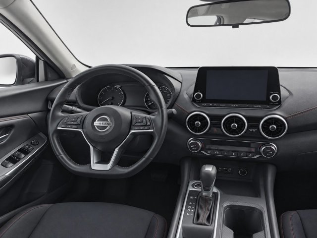 Used 2025 Nissan Sentra SR FWD image 29