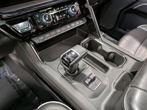 Used 2023 GMC Sierra 1500 AT4X image 14