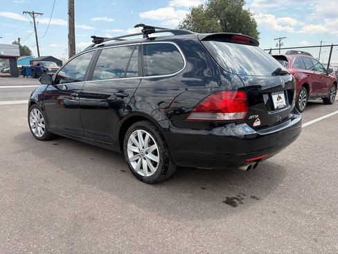 Used 2013 Volkswagen Jetta SE FWD image 4